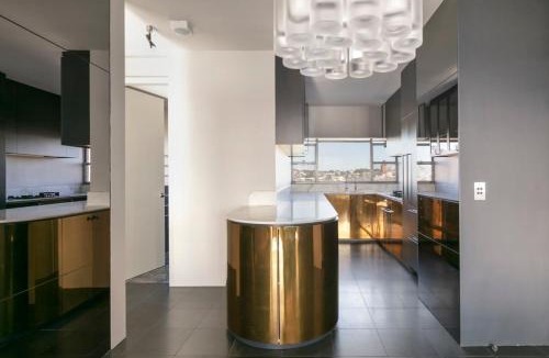 Elizabeth Bay Apartment | Luxury 1 Bedroom Apt with Harbour Views & Parking