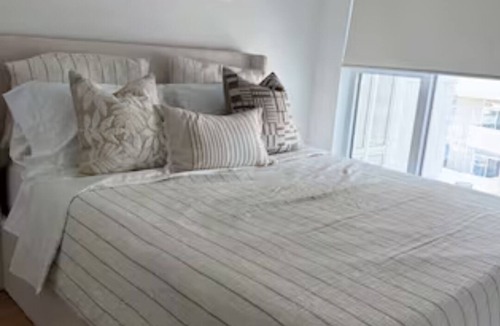 Vaughan Condo | Luxury 1 Bedroom Condo w/Gym | Near Vaughan Mills