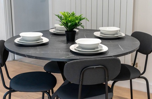 Royal Docks Apartment | Luxury 1-Bedroom Escape