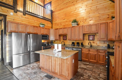 Pigeon Forge Cabin | Luxury 12BR/14BA Cabin w/Indoor Pool, Hot Tub, Arcade, & Theater! Perfect for Family Reunions!