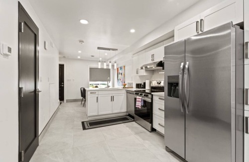 Ruthven Condo | Luxury 171-10 Condos with Magnificent Lakeview