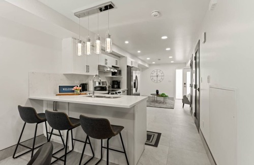 Ruthven Condo | Luxury 171-2 Condos with Magnificent Lakeview
