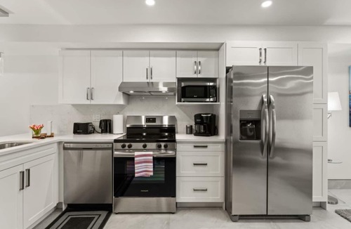 Ruthven Condo | Luxury 171-6 Condos with Magnificent Lakeview