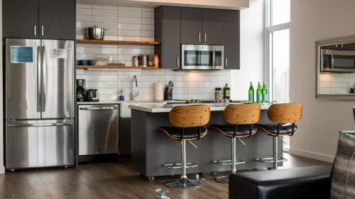 Downtown Portland Apartment | Luxury 1Bedroom 1Bath Pearl District