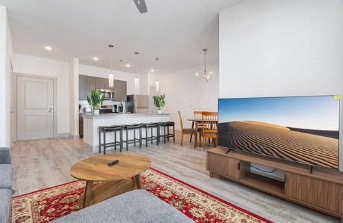 Stony Ridge North Apartment | Luxury 1BR Near The Airport 4386