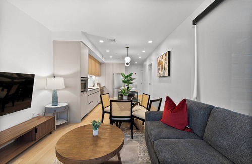 D Street - West Broadway Apartment | Luxury 1BR Next to Broadway Southie 3693