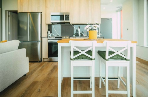South End Condo | Luxury 1BR Penthouse Apt In Central Halifax!