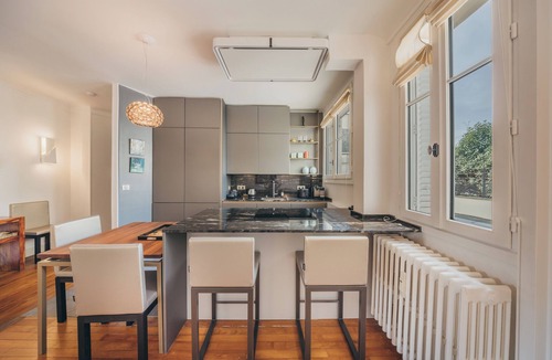 Gaillon Apartment | Luxury 1BR very central elevator