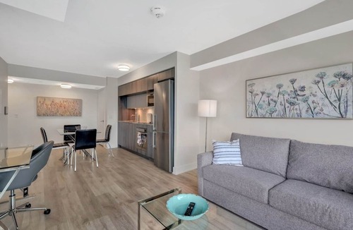 St. James Town Condo | Luxury 1BR w/Rosedale Valley Views - Subway - Pool + Gym
