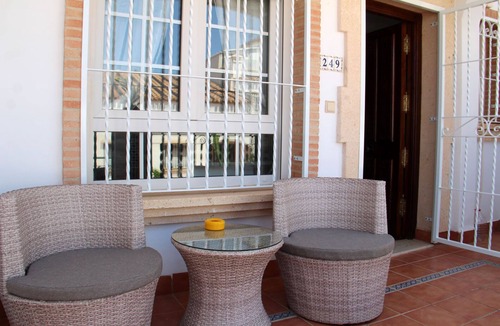 Villamartin Apartment | Luxury 2 Bed 2 Bath Private Solarium Apt Las Violetas, Villamartin