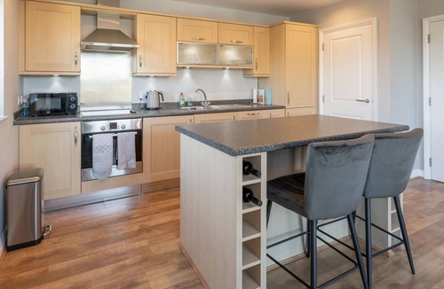 Solihull Apartment | Luxury 2 Bed Apartment Parking by NEC & Solihull