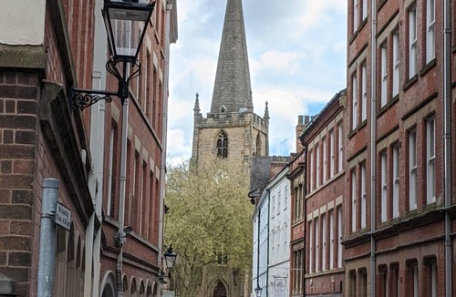 Nottingham City Centre Apartment | *Luxury - 2 Bed * City Centre Location - PARKING