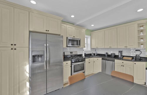 South Side Apartment | Luxury 2-bedroom apt in NY