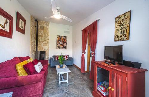 Pinoso Apartment | Luxury 2 bedroom Garden Apartment