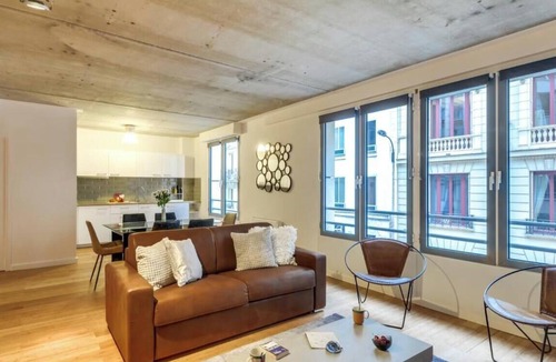 Quartier Saint-Georges Apartment | LUXURY 2-BEDROOM PARIS RETREAT IN THE 9TH ARRONDISSEMENT