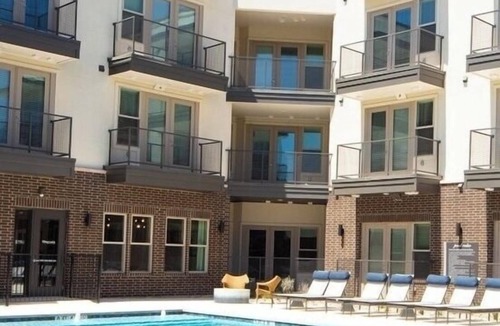 Fort Worth Apartment | Luxury 2-Bedroom Retreat Minutes from TCU Campus