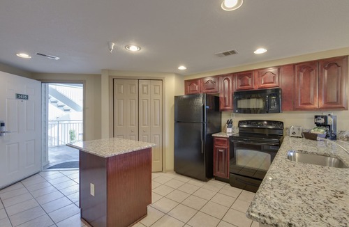 Pennington Bend Condo | Luxury 2 Bedroom Wyndham Nashville Condo
