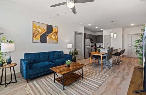 Stony Ridge North Apartment | Luxury 2BD/2BA Next to Airport 4811