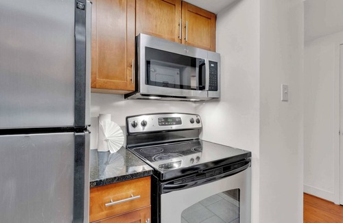 Center City Apartment | Luxury 2BD | Center City | 5 Beds | By JFK plaza