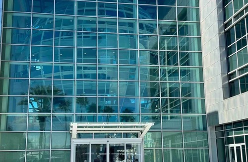 Channel District Apartment | Luxury-2BD down town Tampa channel side 3-BED FREE-PARKING