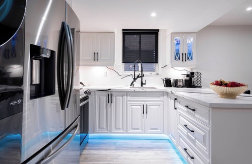 Ajax Apartment | Luxury 2BR/2BA Modern B Apartment in Ajax, Toronto