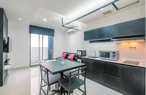 Ragunan Apartment | Luxury 2BR Apartment at Pejaten Park Residence with Bathtub
