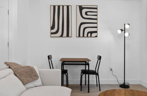 Allston Apartment | Luxury 2BR apt in Boston near Harvard!