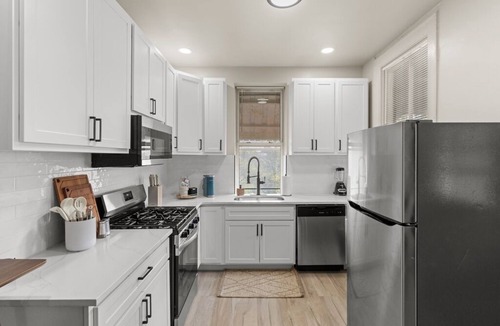Benton Park House | Luxury 2BR Bi-Level Loft in Historic Benton Park