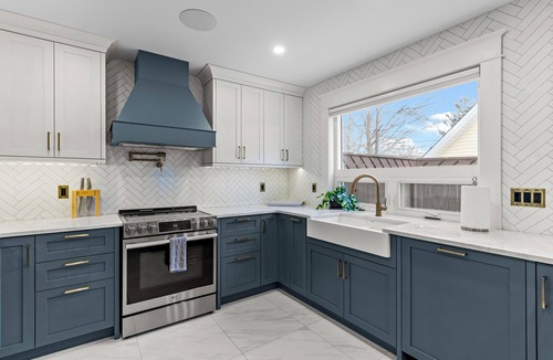 Downtown St. John's House | Luxury 2BR Executive Near DT Off Street Parking