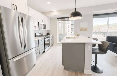 Uptown Apartment | Luxury 2BR Uptown Retreat | Steps from Bde Maka