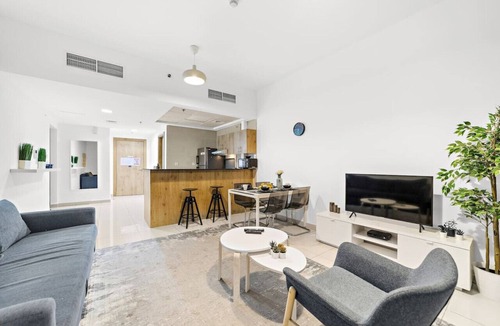 Jumeirah Beach Residence Apartment | Luxury 2BR w/Stunning Dubai Marina Views Near JBR Beach