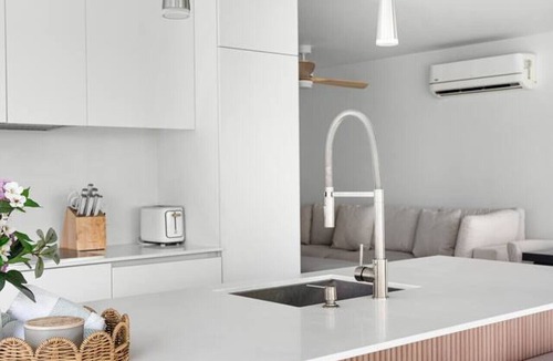 Laval Apartment | Luxury 2BR Waterfront Condo