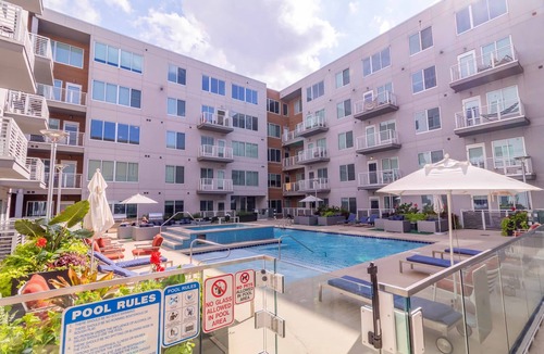 Grandview Heights Apartment | Luxury 2BR with Pool Access