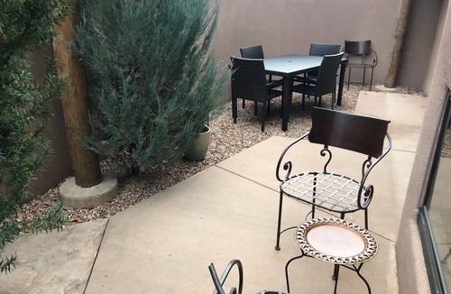 Downtown Santa Fe House | Luxury 3-bdr, 3-bath condo 3 blocks from Plaza downtown with underground parking