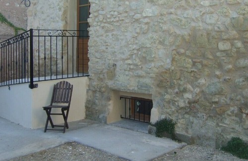 Capestang Apartment | Luxury 3 bed apartment with patio and wheelchair access
