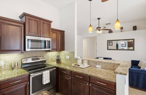 Trailer Estates House | Luxury 3-Bed Poolside Oasis w/Spa & Putting Green