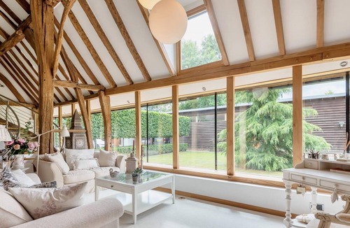 Canterbury Other | Luxury 3 Bedroom Barn Conversion - Canterbury