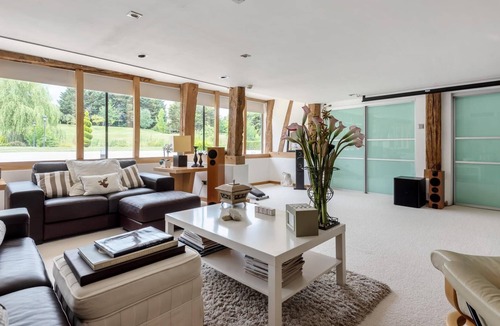 Canterbury Other | Luxury 3 Bedroom Barn Conversion - Canterbury