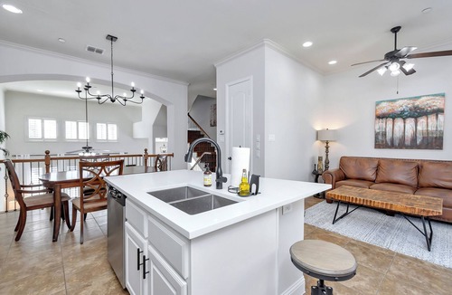 Legacy Park House | Luxury 3-bedroom corporate townhome with WiFi, AC, garage at The Shops at Legacy