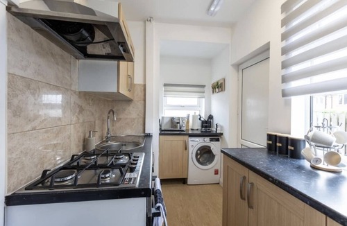 Kettering House | Luxury 3 bedroomed home