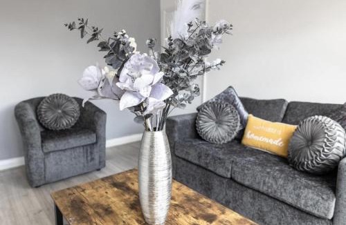 Kettering House | Luxury 3 bedroomed home