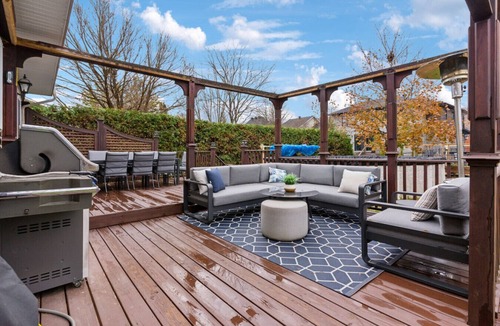 Hull House | Luxury 3 bedrooms house, pool, garage