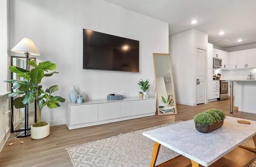 Windsor Park Apartment | Luxury 3-BR Apartment