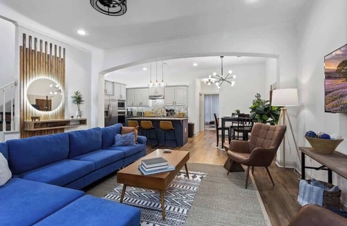 South Baton Rouge Condo | Luxury 3 Kings, Fully Equipped, near LSU