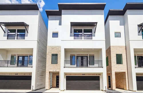 Spring Branch Central House | Luxury 3 Story Home Spring Branch EV Ready Garage