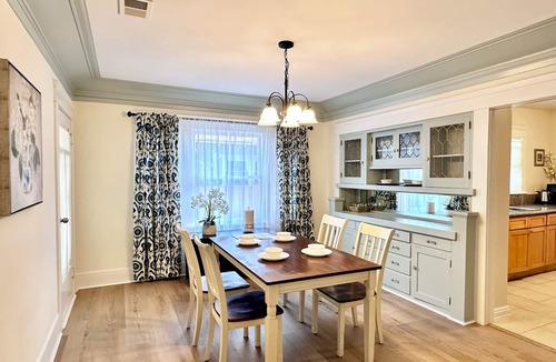 Mid Central House | Luxury 3BD2.5BTH Near Caltech