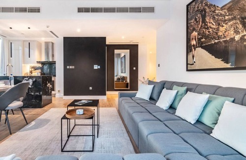 Jumeirah Beach Residence Apartment | Luxury 3BR at Marina Gate | Stunning Sea Views, Pool, Gym & Prime Location