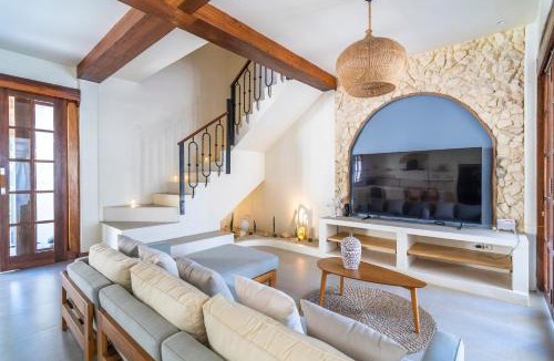 Gili Air Apartment | Luxury 3BR Noa Villa Private Pool