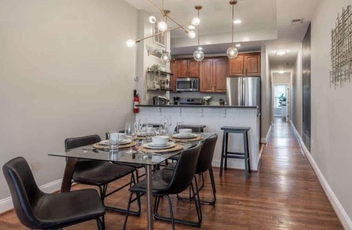 Columbia Heights Apartment | Luxury 3BR+Parking | Heart of DC | Steps to Metro