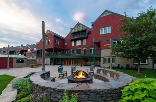 West Dover Condo | Luxury 3BR Penthouse | Sauna + Fireplace